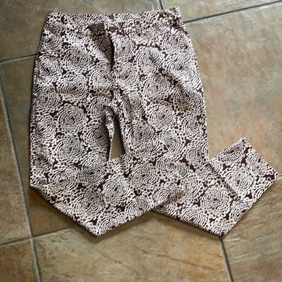 GAP Pants - GAP Brown and White Floral Print Slim City Khakis